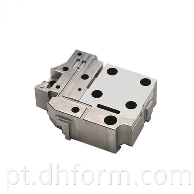 mold component